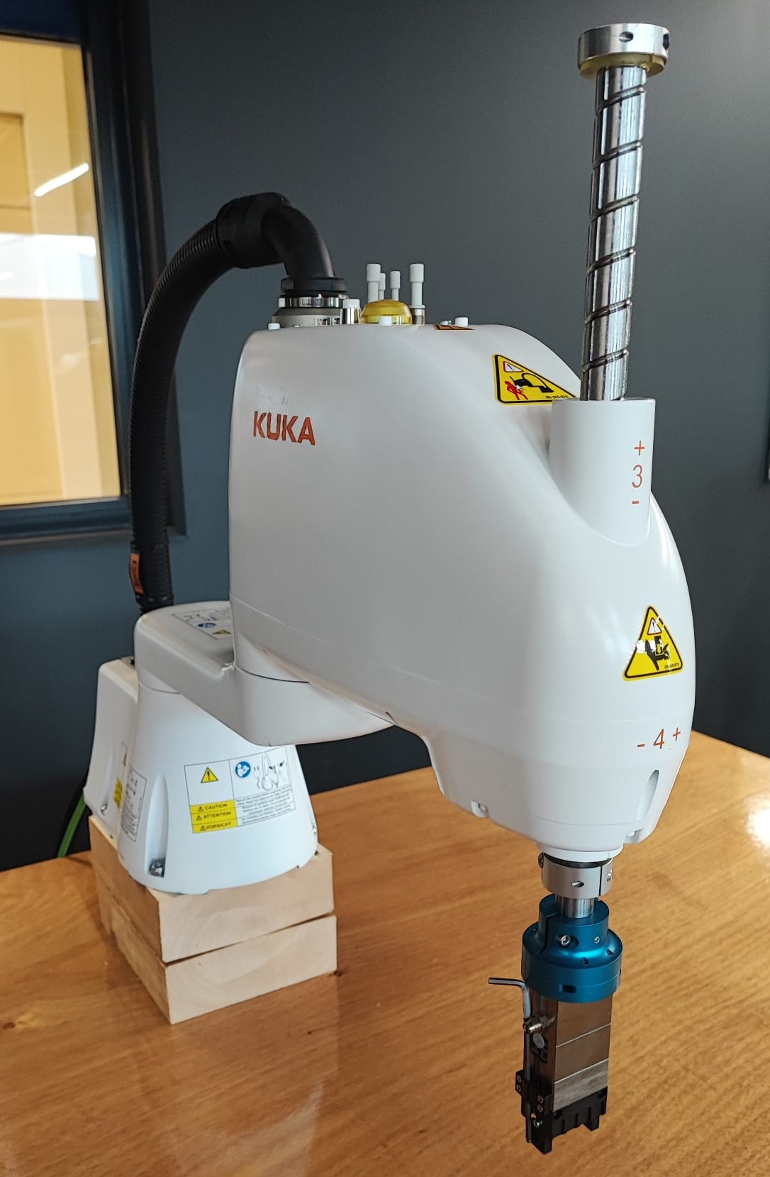 Kuka-KR6